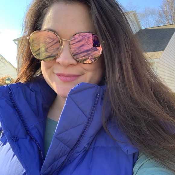 Meet your Posher, Lizzy - Picture 9 of 12